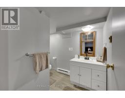 244 CATHCART STREET - 34