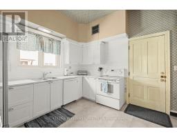 15 ALBERT STREET - 11