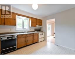 94 OLYMPIC CRESCENT - 12