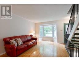 94 OLYMPIC CRESCENT - 8