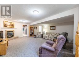 18 - 20 WINDERMERE PLACE - 20