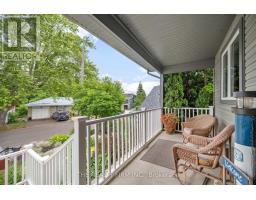 210 CORNELL DRIVE E - 4