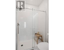 45 - 3900 SAVOY STREET - 23
