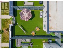 45 - 3900 SAVOY STREET - 30