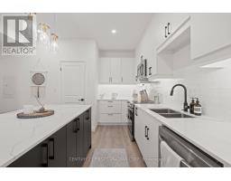 45 - 3900 SAVOY STREET - 4