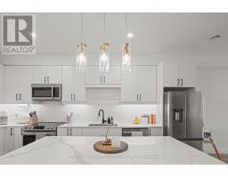 45 - 3900 SAVOY STREET - 7