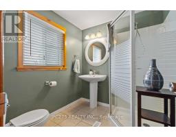 184 FORESTWOOD DRIVE - 34