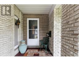 184 FORESTWOOD DRIVE - 6