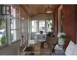 49 HINCKS STREET - 7