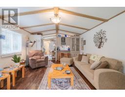202 CHESTNUT DRIVE - 25