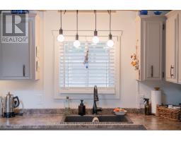 202 CHESTNUT DRIVE - 27