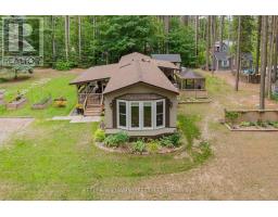 202 CHESTNUT DRIVE - 38