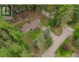202 CHESTNUT DRIVE - 45