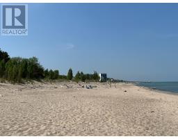 17 SUMMIT AVENUE - 13