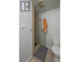 51 STANLEY STREET - 27