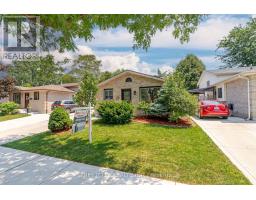20 FAIRCHILD CRESCENT - 35