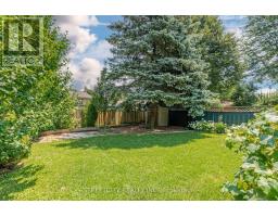 20 FAIRCHILD CRESCENT - 41