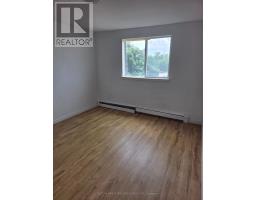 310 - 563 MORNINGTON AVENUE - 4