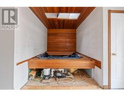 149 PINE LAWN AVENUE - 27
