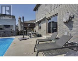 248 SNYDERS AVENUE - 42