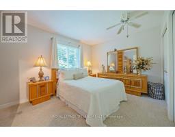 33 STONEYCREEK CRESCENT - 14