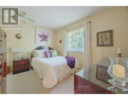 33 STONEYCREEK CRESCENT - 15