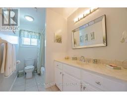 33 STONEYCREEK CRESCENT - 17