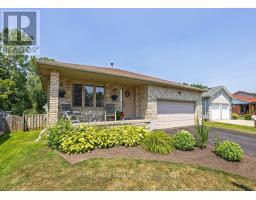 33 STONEYCREEK CRESCENT - 2