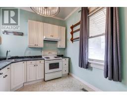 272 WELLINGTON STREET N - 20