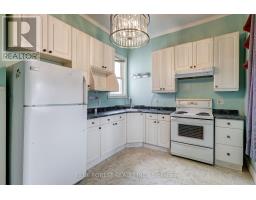 272 WELLINGTON STREET N - 21