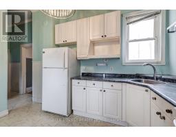 272 WELLINGTON STREET N - 23