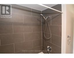 85 ELVIRA CRESCENT - 20
