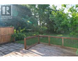 85 ELVIRA CRESCENT - 31