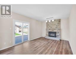 144 FAIRCHILD CRESCENT - 6