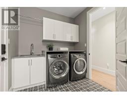 1287 DYER CRESCENT - 17