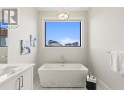 1287 DYER CRESCENT - 27