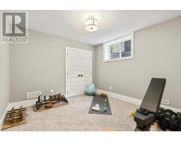 1287 DYER CRESCENT - 41