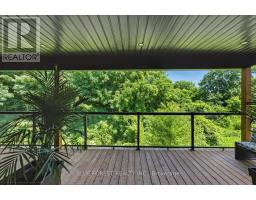 1287 DYER CRESCENT - 44