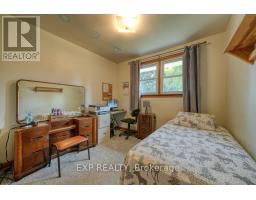 193 CENTENNIAL AVENUE S - 12