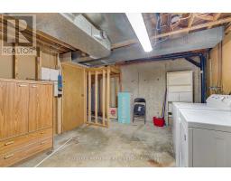 41 INVERARY ROAD - 27