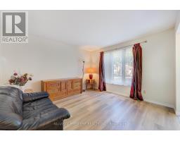 41 INVERARY ROAD - 5