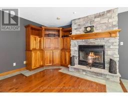 11 OTTER COURT - 14