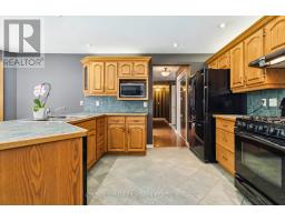 11 OTTER COURT - 16