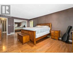 11 OTTER COURT - 24