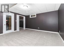 11 OTTER COURT - 32