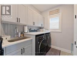 57 - 383 DAVENTRY WAY - 26