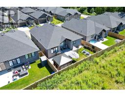 57 - 383 DAVENTRY WAY - 39