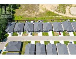 57 - 383 DAVENTRY WAY - 46