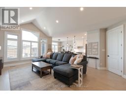 57 - 383 DAVENTRY WAY - 6
