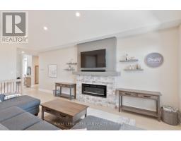 57 - 383 DAVENTRY WAY - 8
